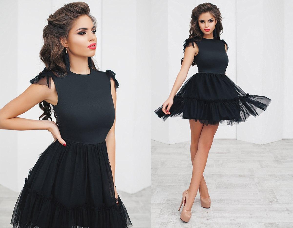 Коктейльное платье черного цвета